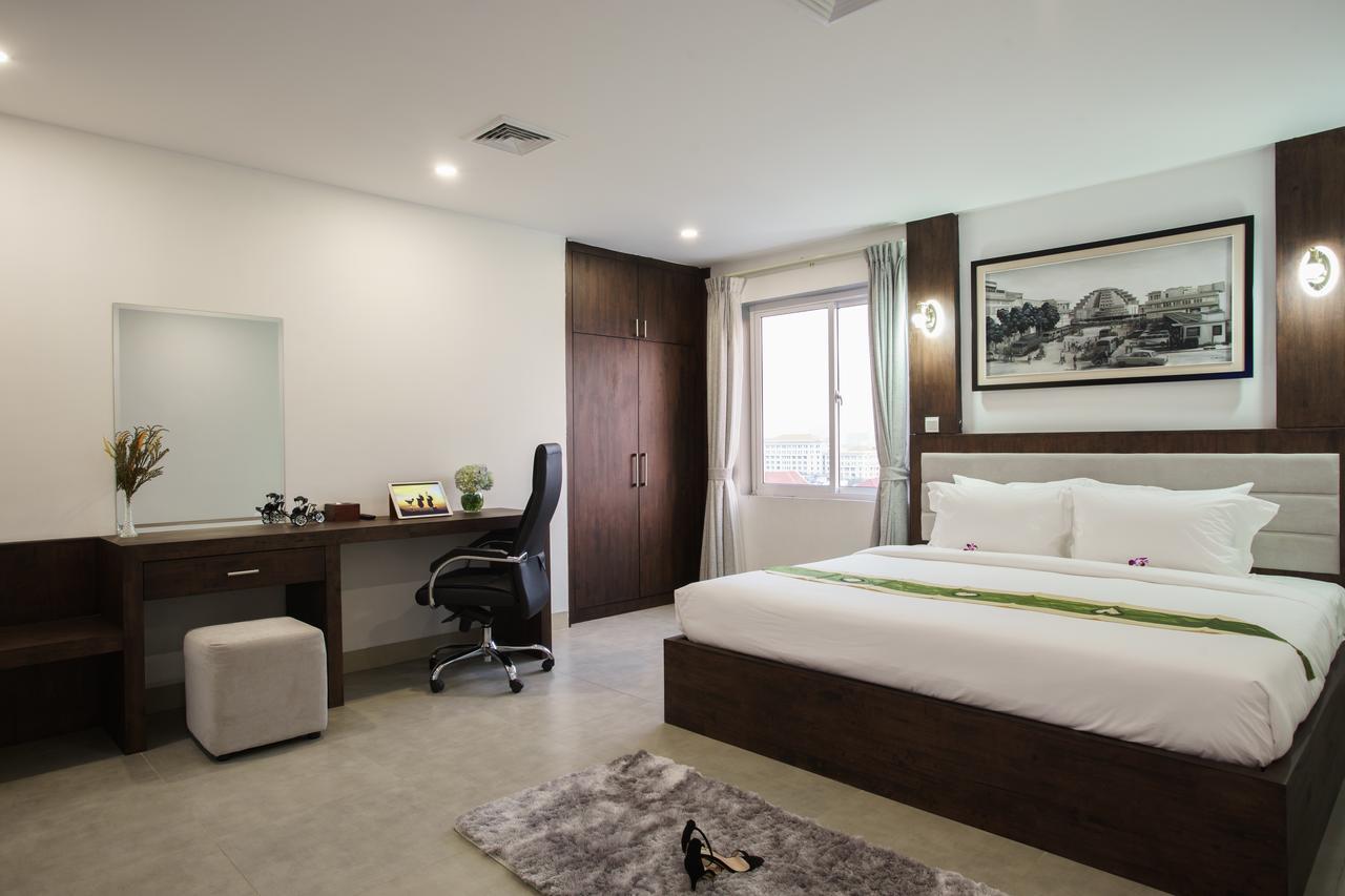 Kuch Oudom Hotel Phnom Penh Exterior photo