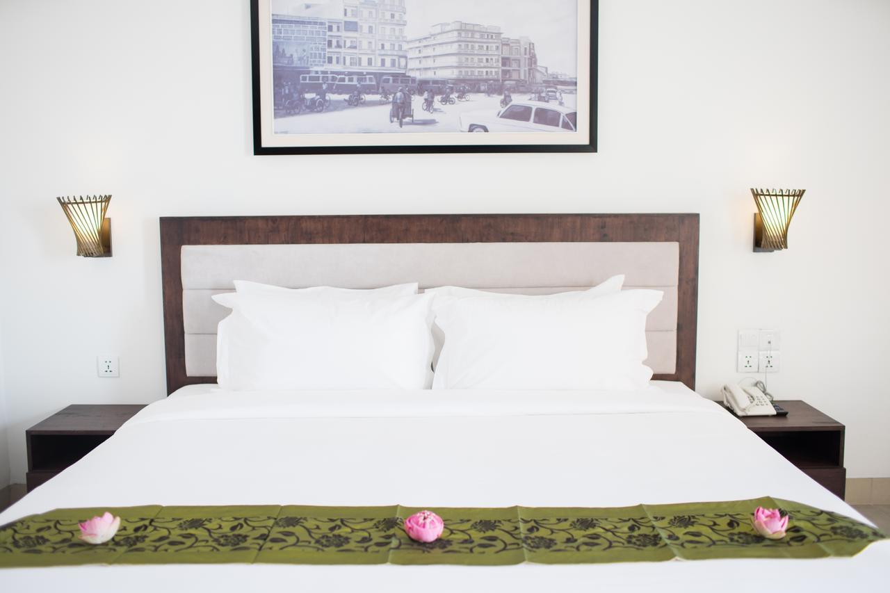 Kuch Oudom Hotel Phnom Penh Exterior photo