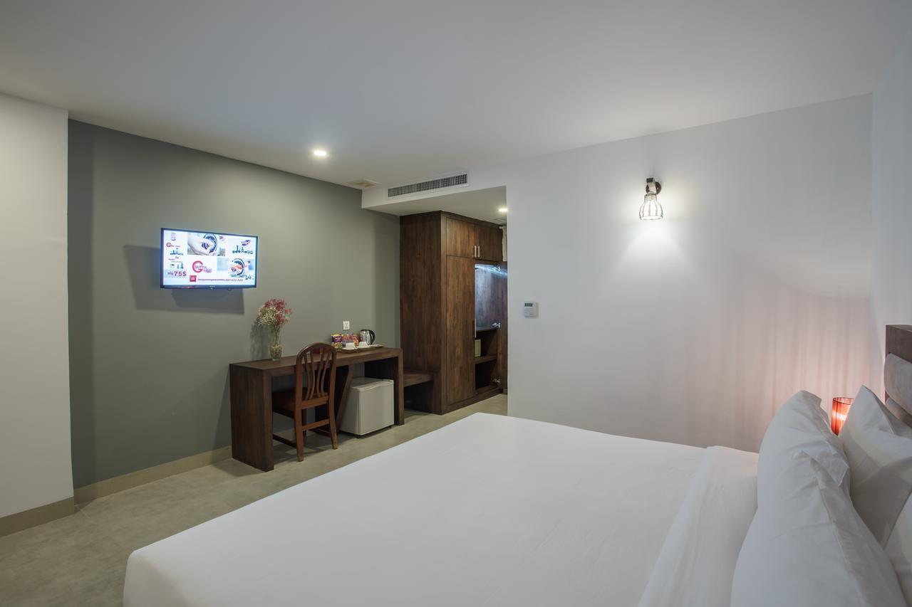 Kuch Oudom Hotel Phnom Penh Exterior photo